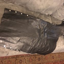 men’s black leather chaps