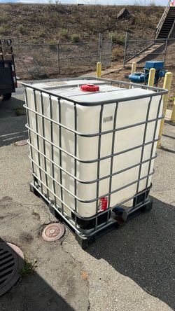 Water tank 330 gal
