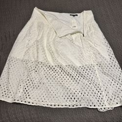 Banana Republic White Eyelet Cotton Midi Skirt – Size 12 – NEW with tags 🏷️