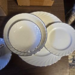 Norleans "Estate" China Set ***Platinum Accents***