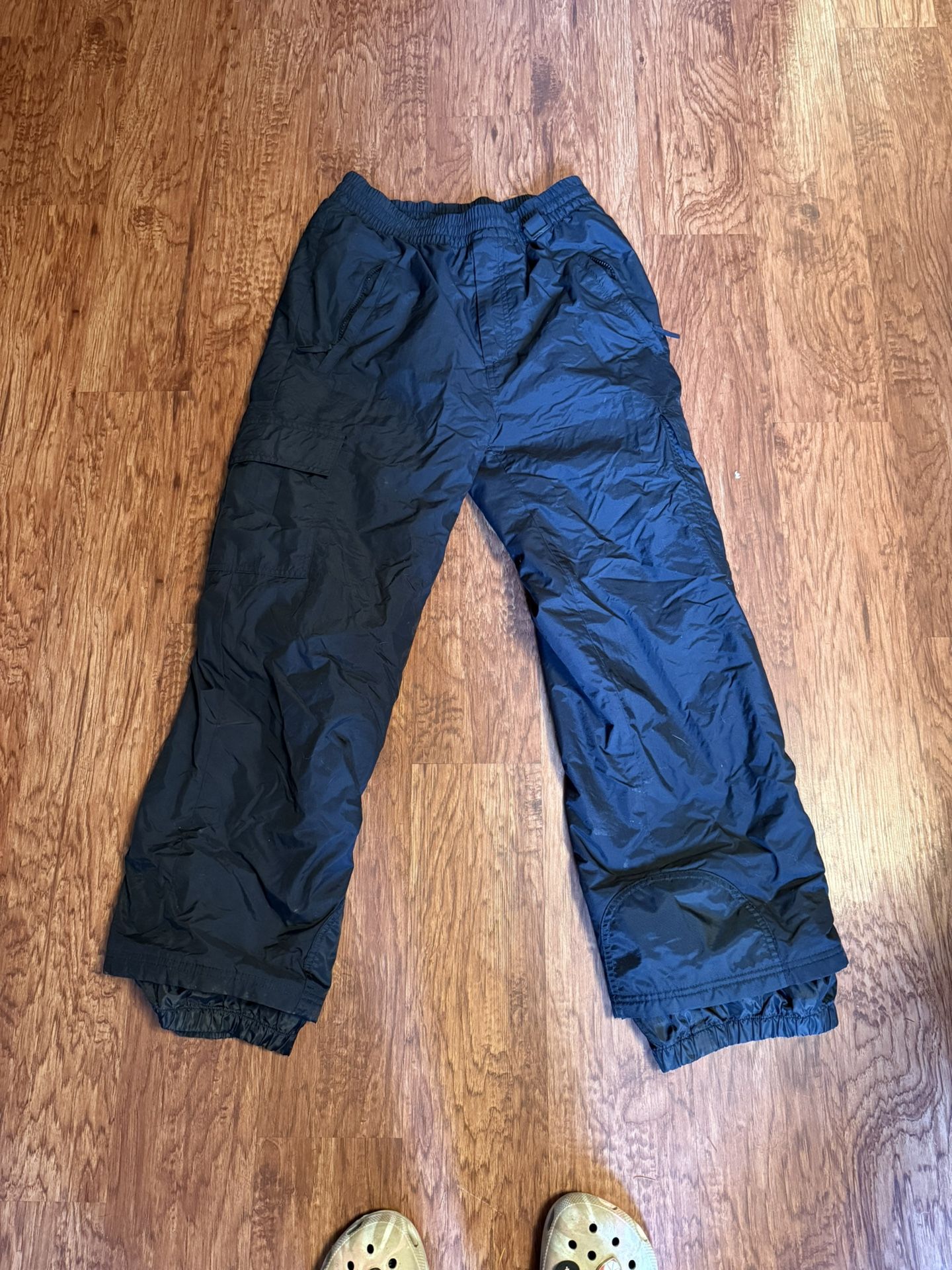 ❄️ Sport Essentials Black Snow Pants - Size S (Small) ⛷️