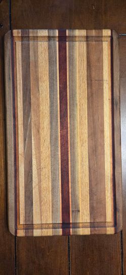 Used wooden cutting board 21x12