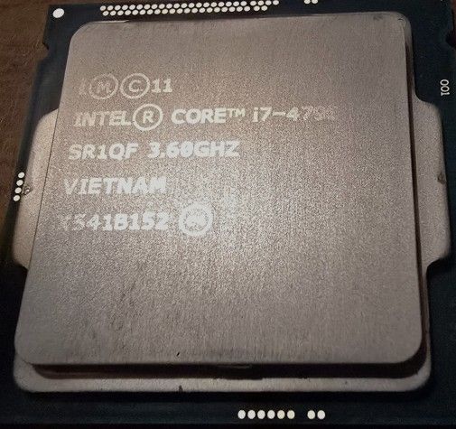 Core I7 4790, Nvidia Quadro K4200 GPU, 8gb Ram x2