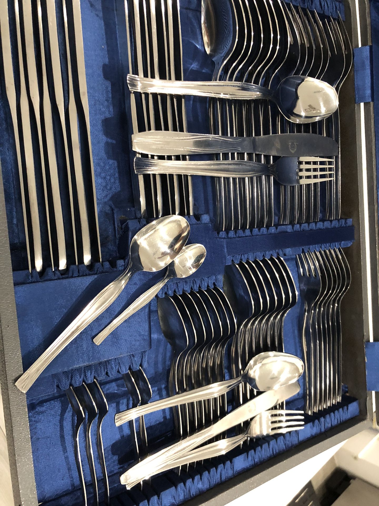 Silverware Up Silverware 64 Pieces Stainless for Sale in Fort Lauderdale, FL - OfferUp