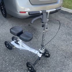 Medical scooter