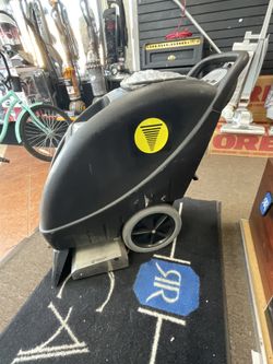  Commercial Carpet Extractor Tornado Model PFX900s-1
