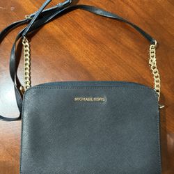 Michael Kors Crossbody Bag