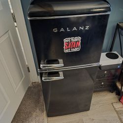 Moving Sale Mini Fridge