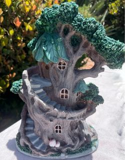 Fairy garden and accessories