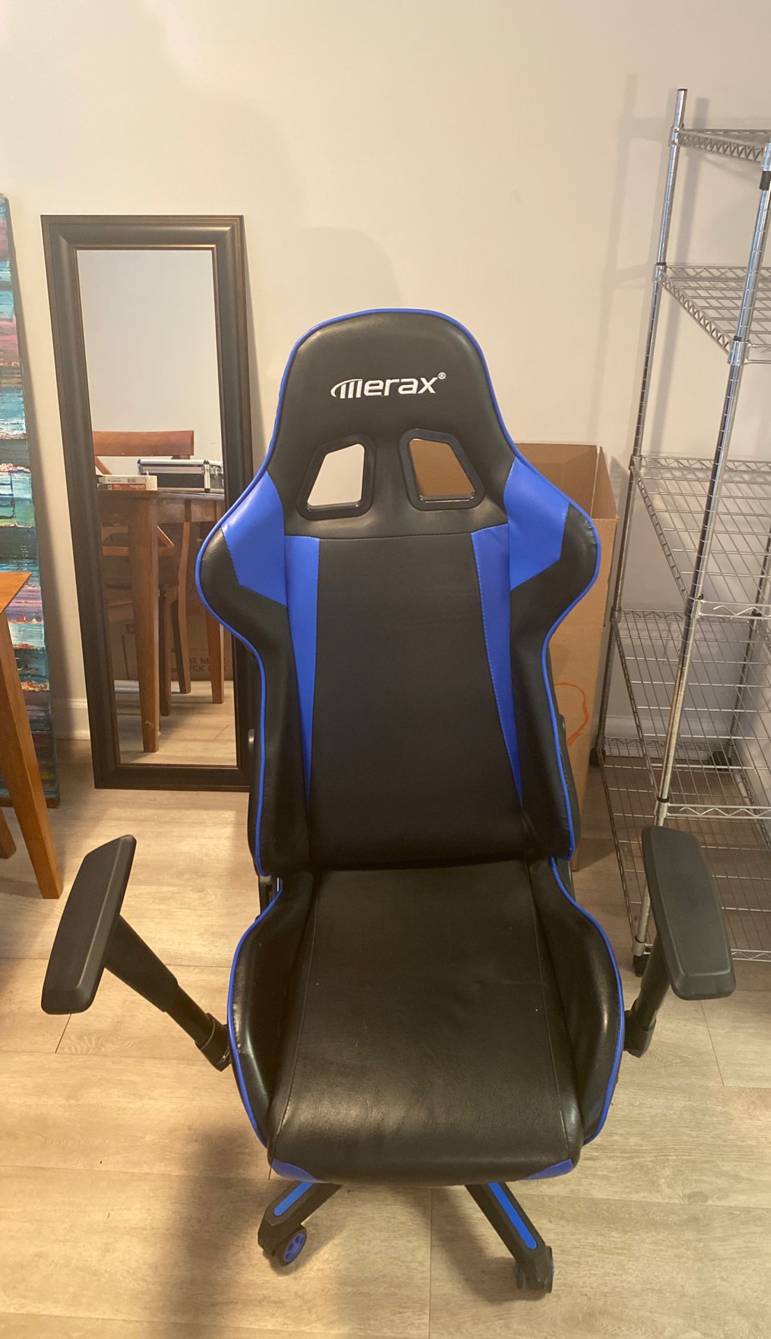 Gaming Chair (Merix chair)