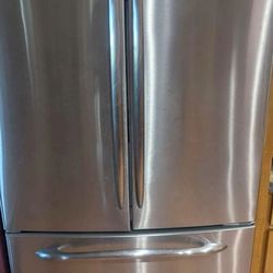 GE REFRIGERATOR 