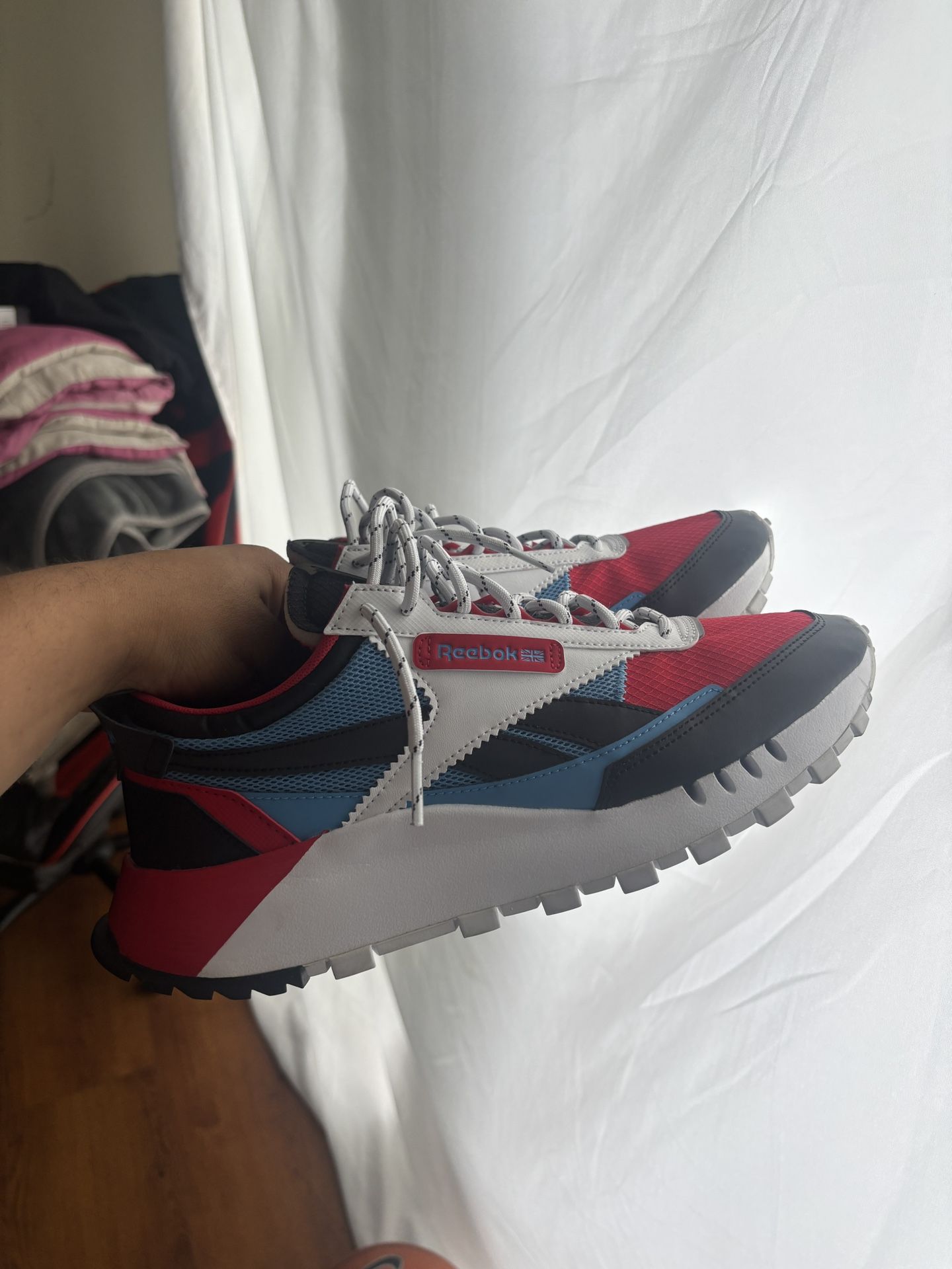 Reebok Size 10