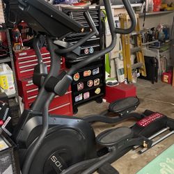 Sole elliptical