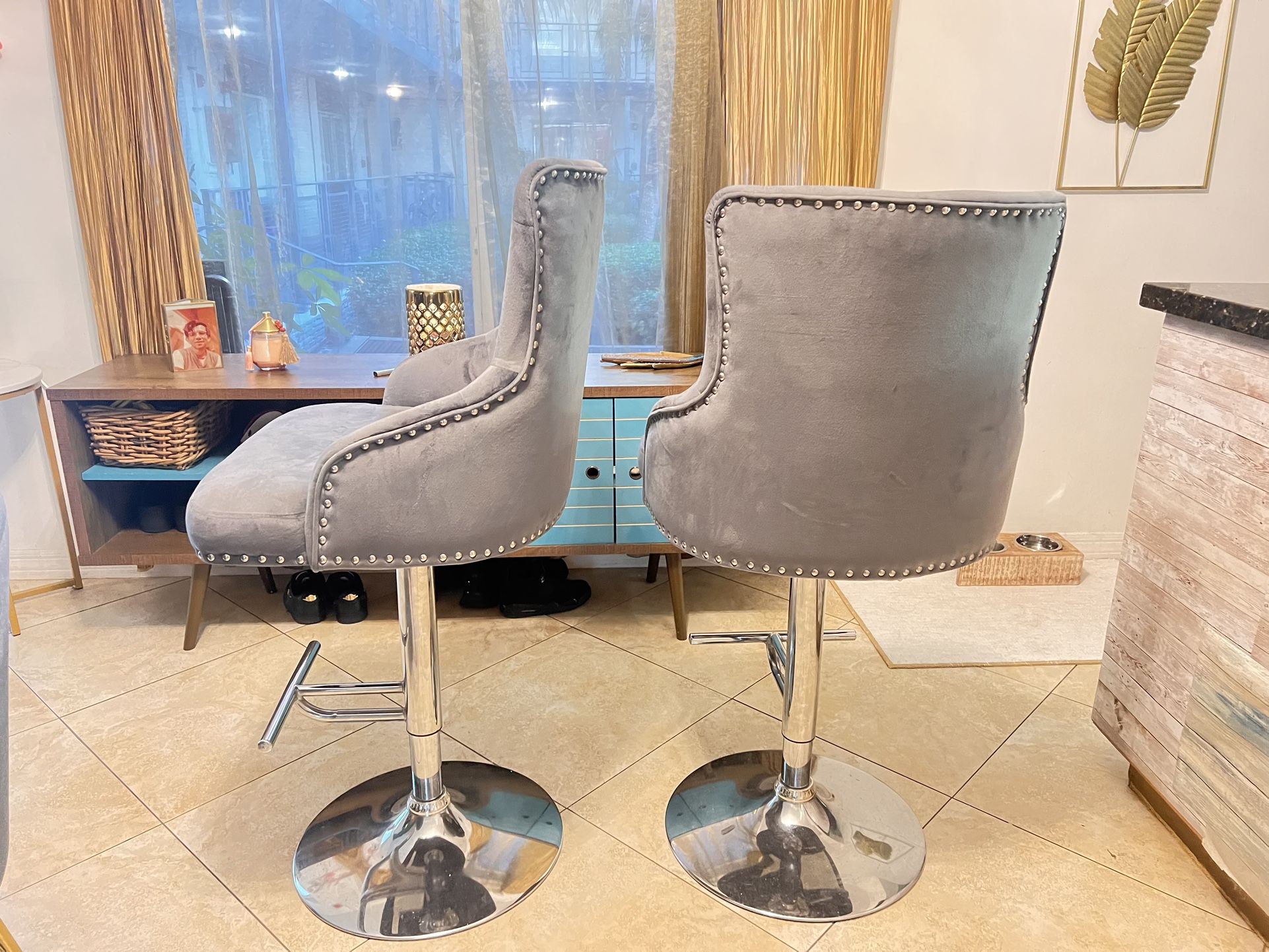 Grey bar stools 2 For $40