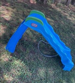 Dry or water slide