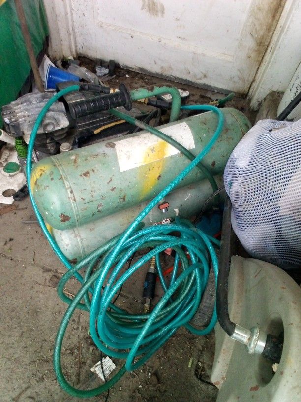 Air Compressor