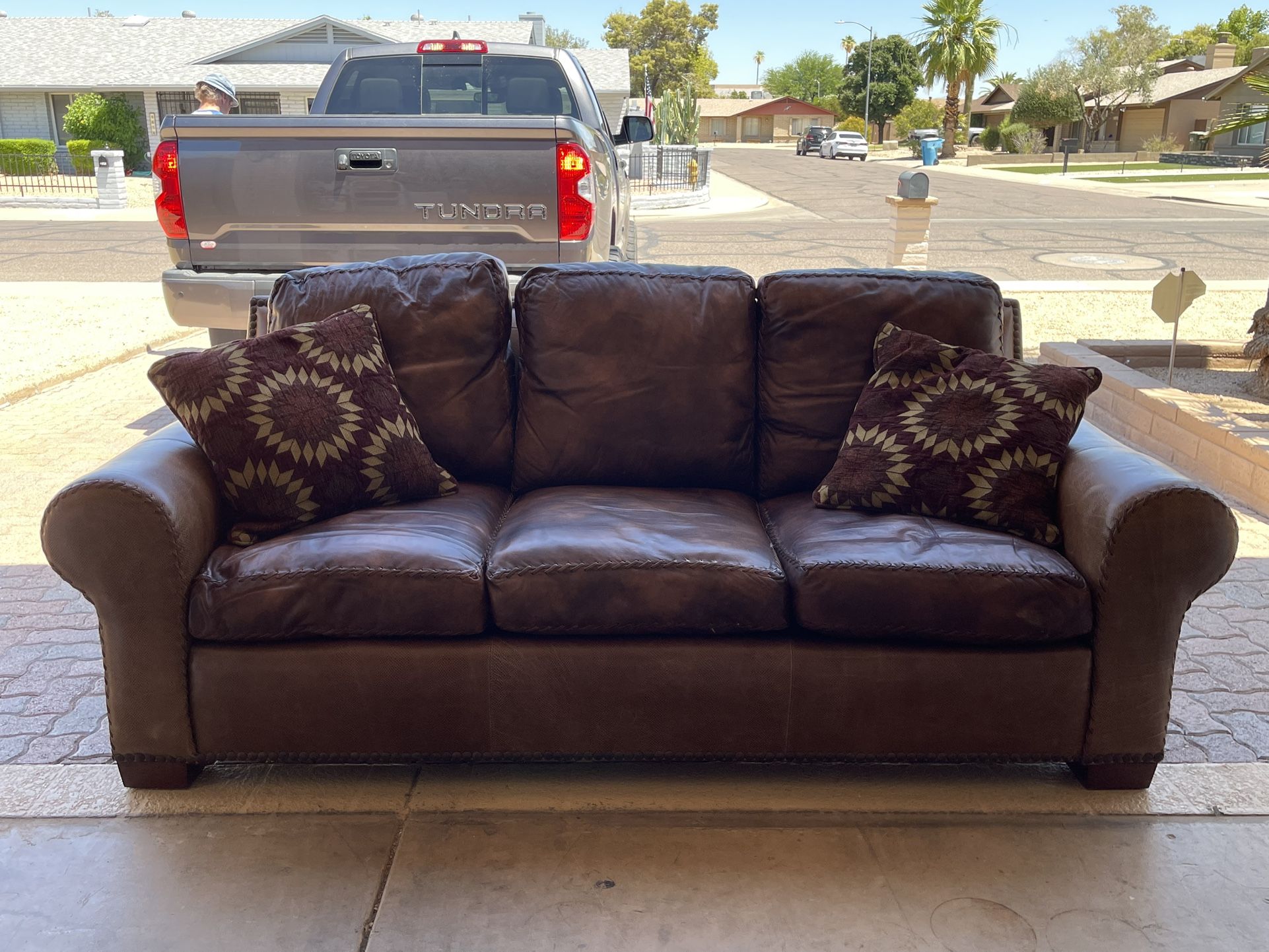 Leather Couch-high-end, Down-filled