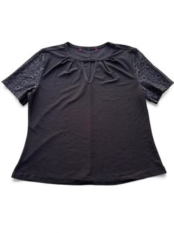 ✨POLYESTER SPANDEX BLACK TOP LACE SLEEVES KEYHOLE FRONT MEDIUM✨ 