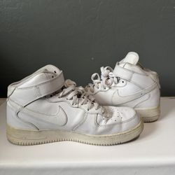 Nike Air Force 1 Mid – White (Needs Cleaning) Size 10 1/2