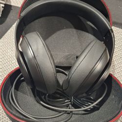 Beats Studio3 Bluetooth Wireless Headphones