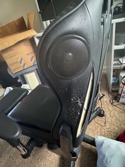 Gaming chair