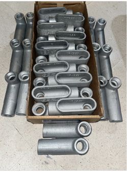 Lot Of 5 Crouse Hinds LB-27 3/4Conduit Outlet Body RMC Form 7 With Gasket Cover