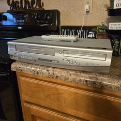 Nice DVD/VCR Combo Player. "CHECK OUT MY PAGE FOR MORE DEALS "