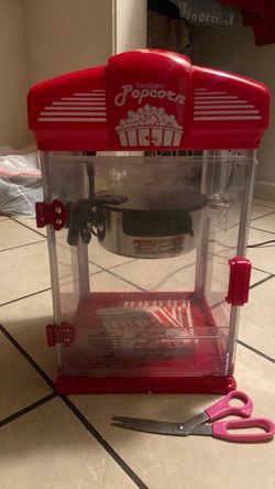 West Bend Popcorn Machine
