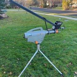 Zooka ZS735 Pitching Machine With Autoloader 