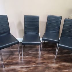 Glass Dining Table And Four Chair