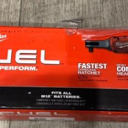 Milwaukee M12 Fuel 3/8 Ratchet 