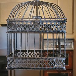 Custom Bird Feeded