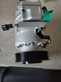 2013------2018 Hyundai Santa Fe  A/C compressor