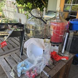 Brew Beer At Home! Complete home brewing kit! 