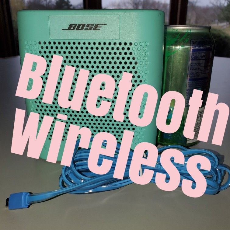 Bose SoundLink Bluetooth Agua Blue Portable Speaker