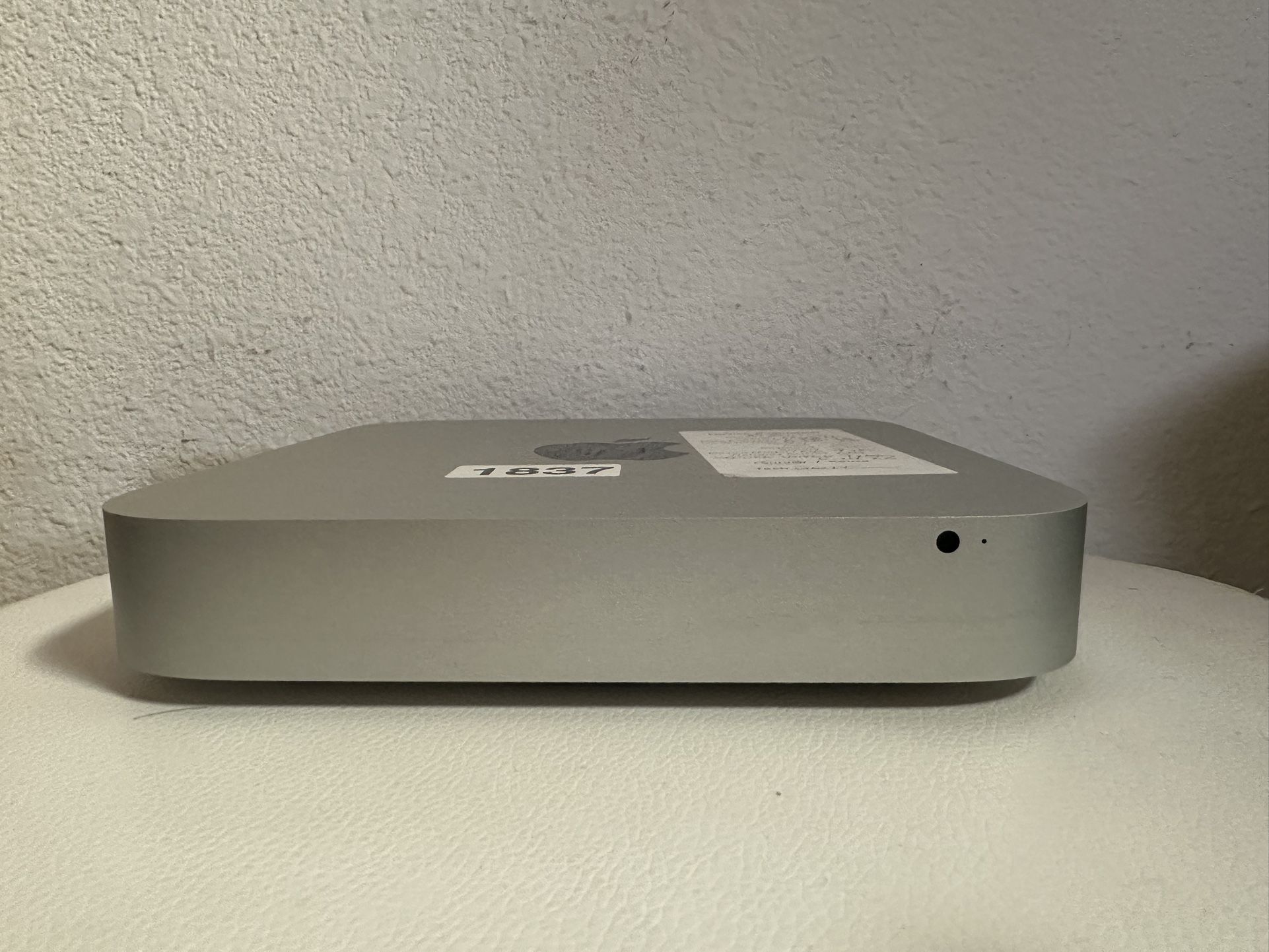 Mac Mini Computer - Fast with SSD