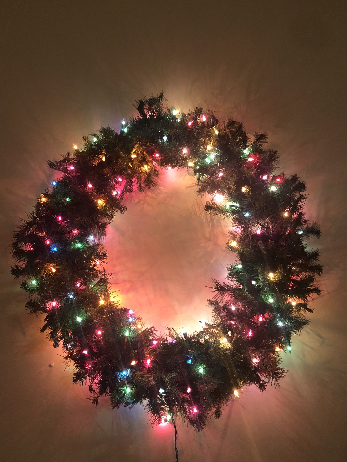 30” Christmas Wreath With Multicolored Lights