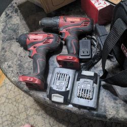 Craftsman Drill/Driver And 1/4 Impact 2batteries