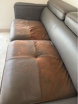 Sectional sofa with ottoman