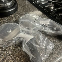 Oxo Brand Salad Choppers With Salad Bowl Included