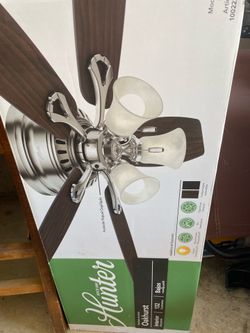 Hunter Oakhurst Ceiling fan