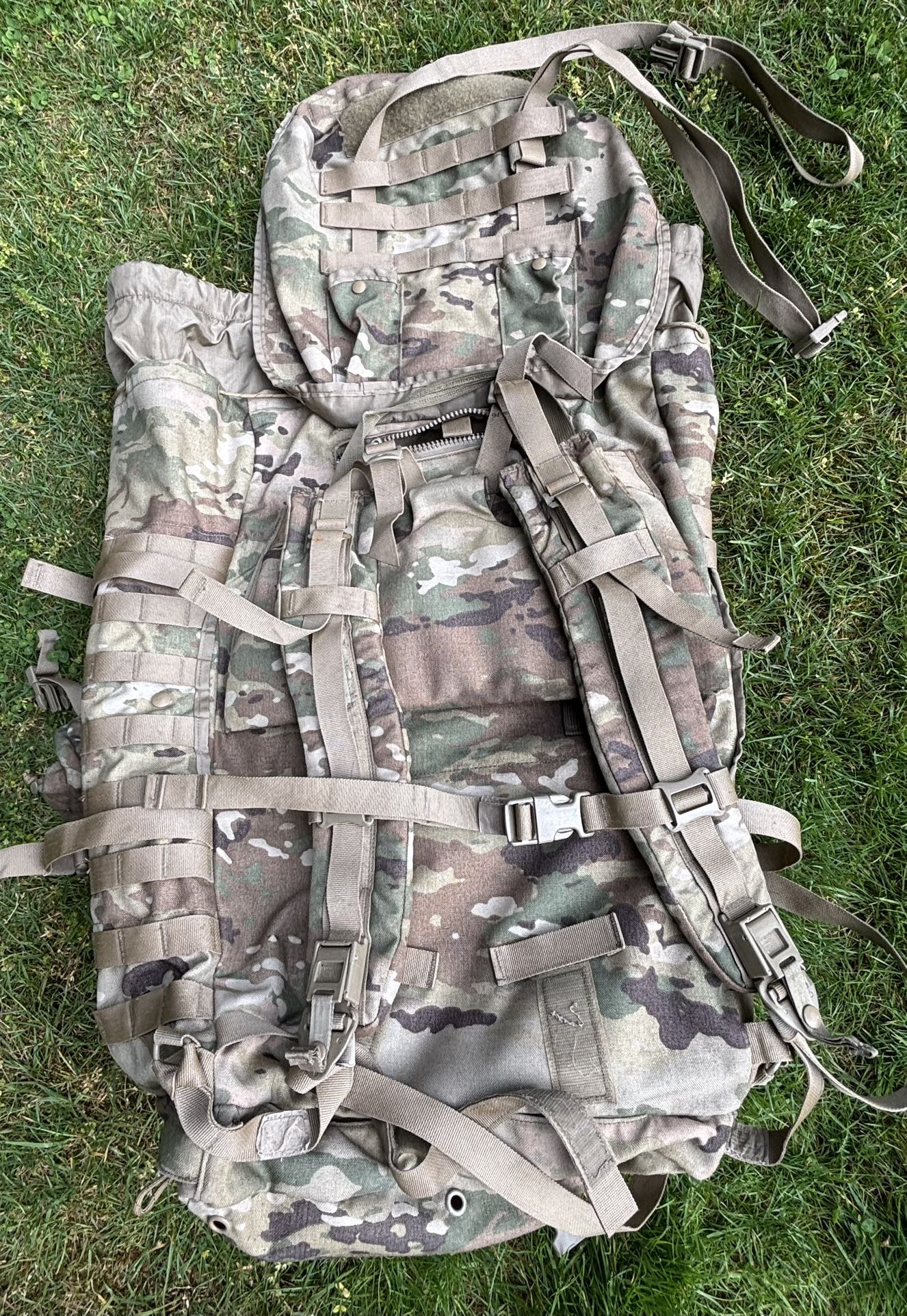 Military Surplus Multicam OCP Large MOLLE 4000 Rucksack