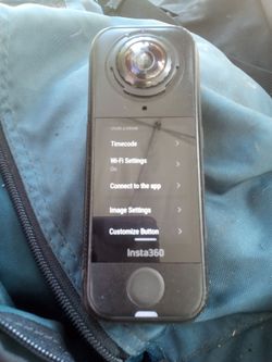 Insta360 ×4 air