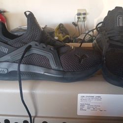 Women's Size 7.5 Puma Running Shoes 
