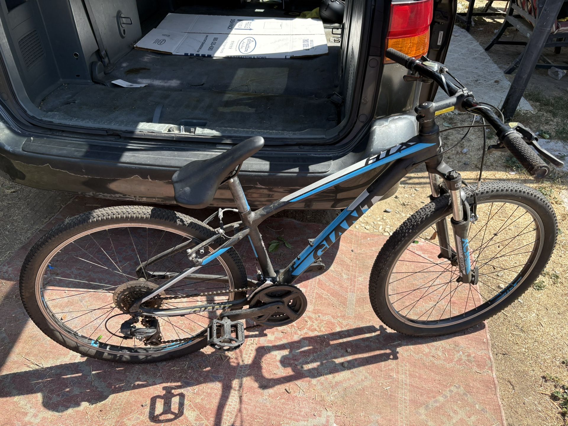Giant ATX Mountain Bike