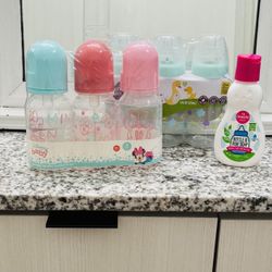 Baby Bottle Sets With Soap And Scrub Brush 