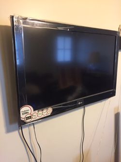 Fairly new LG LED 42 inch TV....