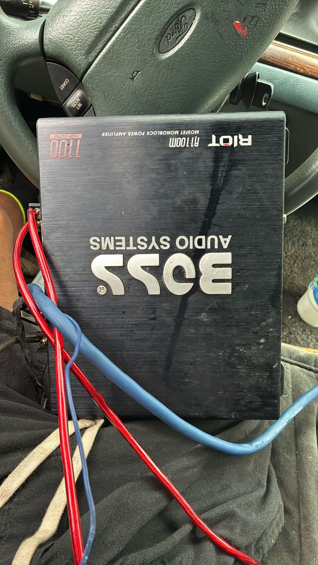 Boss Audio Systems Riot R1100m Monoblock Amp