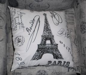 Paris Eiffel Tower Black & White Pillow
