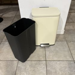 EKO Trash Can With Inner Can 13 Gallons 